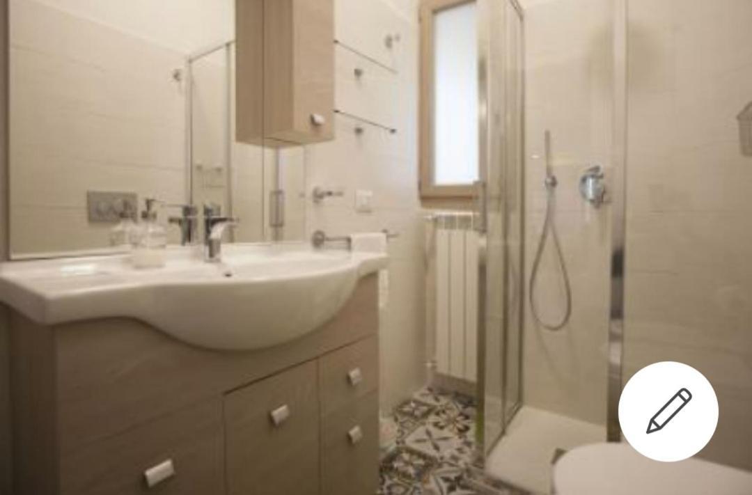 Апартаменты Lg House With Balcony Near Ponte Vecchio Флоренция Экстерьер фото